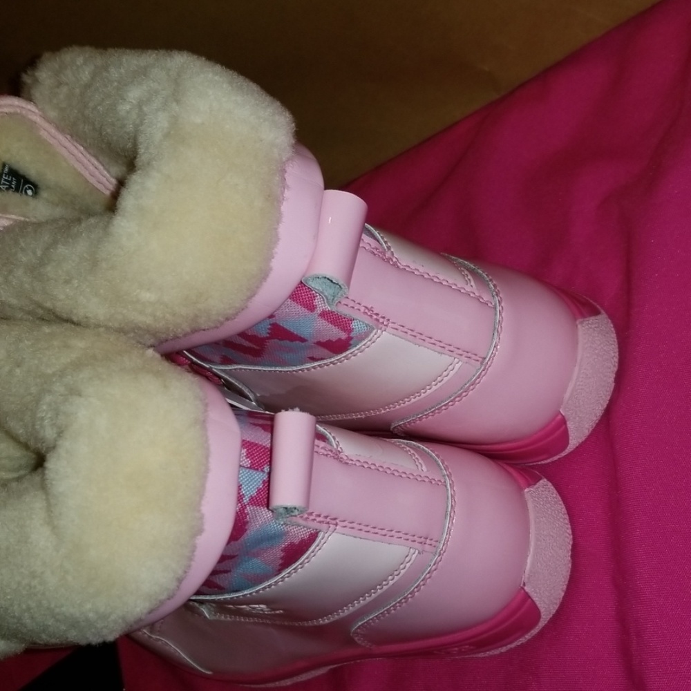 Waterproof boots - Picture 5 of 8